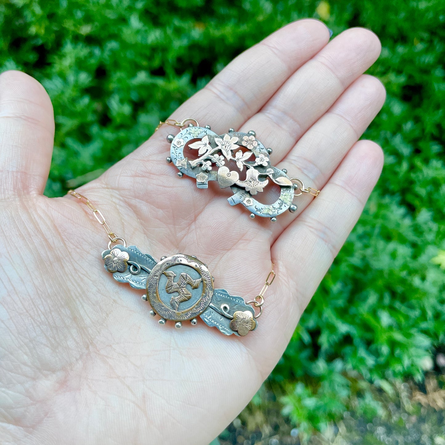 Lucky Horseshoes Forget Me Not Flowers Sterling Necklace