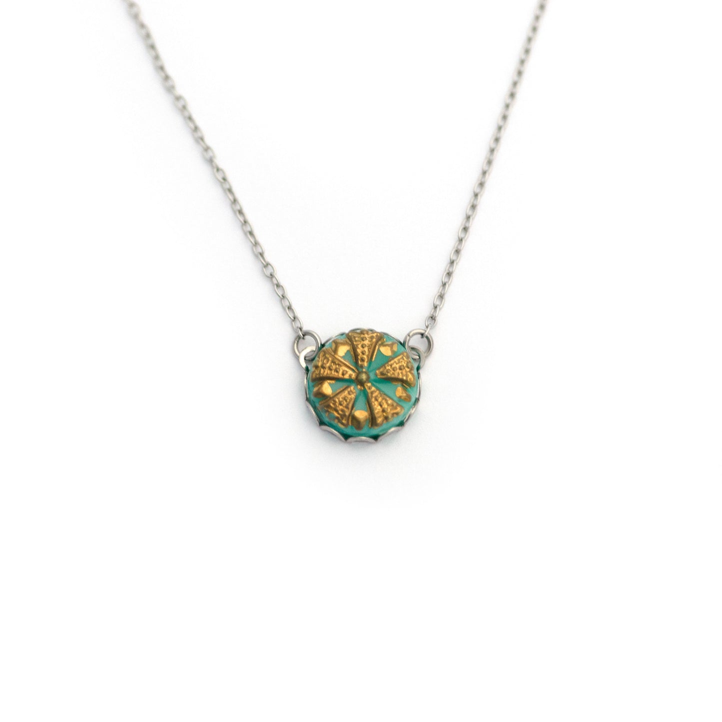Five Point Windmill Turquoise Jadeite Uranium Glass Button Necklace