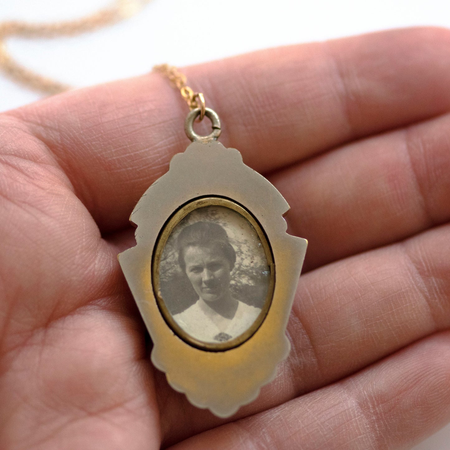 Antique Victorian Cameo Photo Locket Necklace