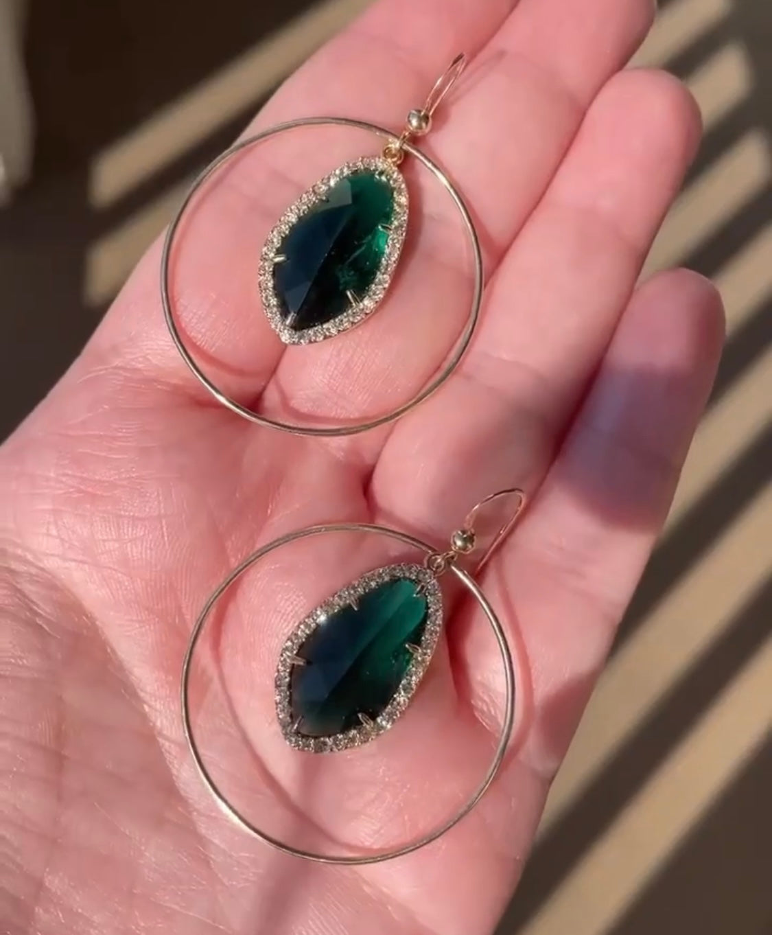 Emerald Green Dangle Vintage Drop and 14k gold filled circles and earwires Earrings