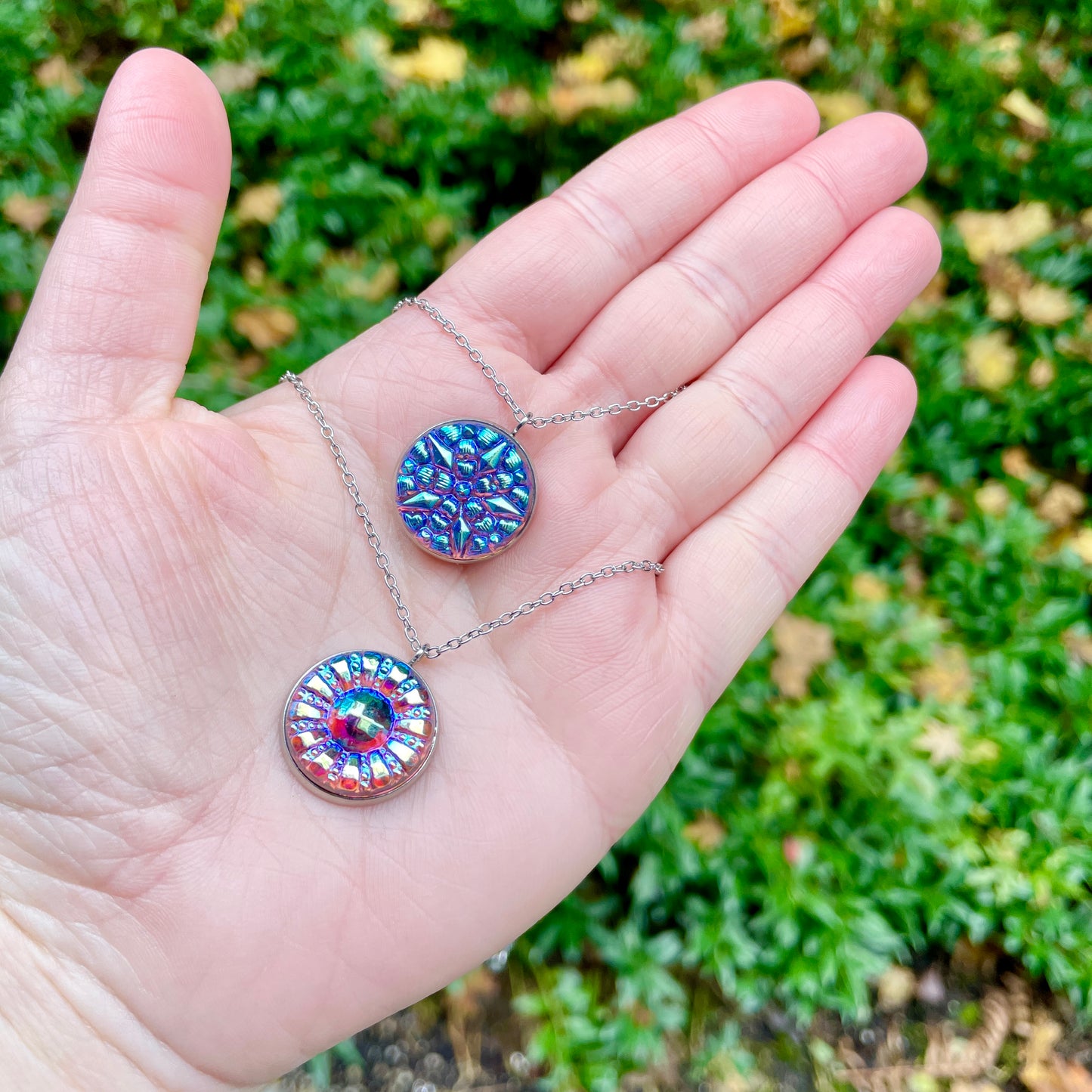 Retro Flower Pink Purple Glass with Iridescent Blue Czech Glass Button Necklace