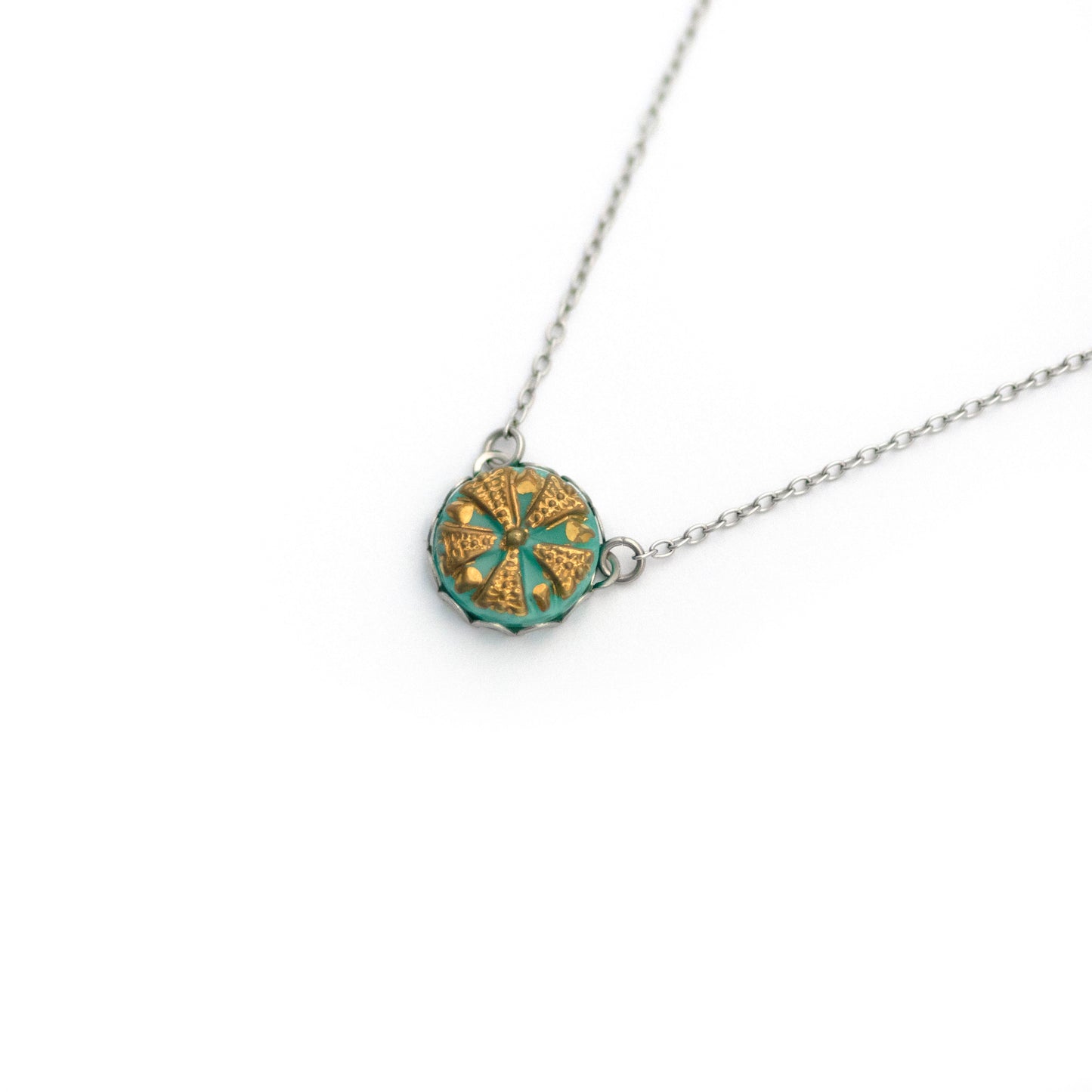 Five Point Windmill Turquoise Jadeite Uranium Glass Button Necklace