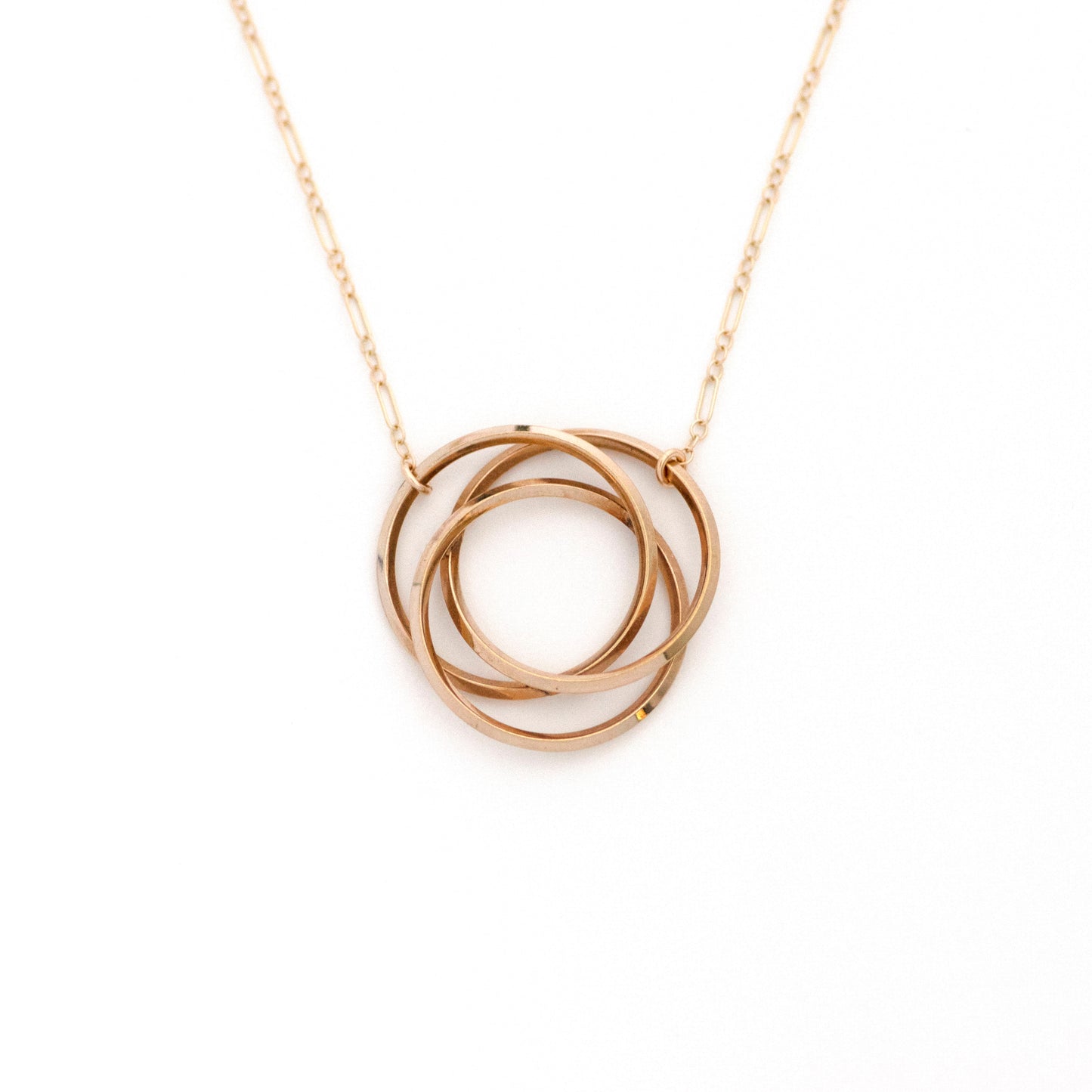 Three Rings Intertwined Circles Vintage Necklace