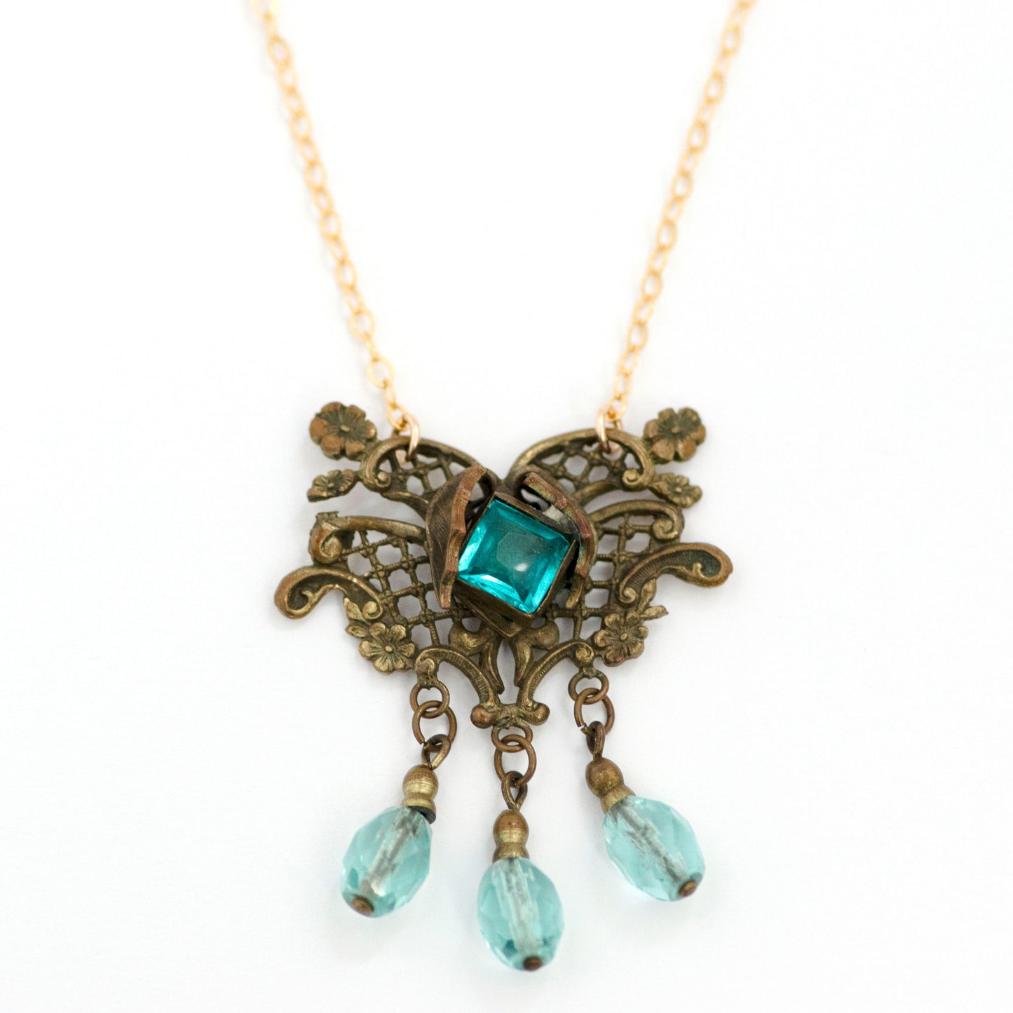 Art Nouveau Turquoise Glass Necklace