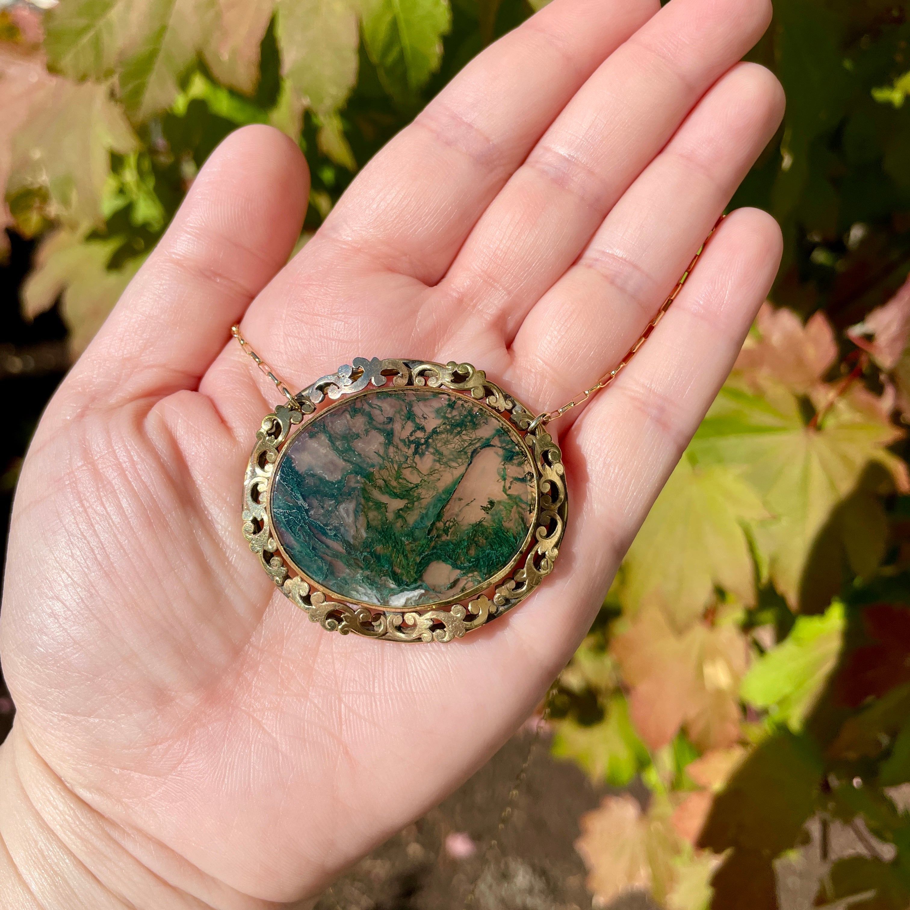 Necklace made of jade, agate and green rutile quartz bea… | Drouot.com